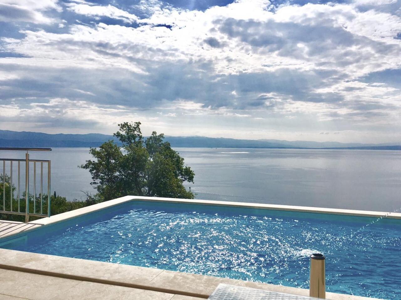 Villa Sabine Apartment Losinj Medveja Zewnętrze zdjęcie